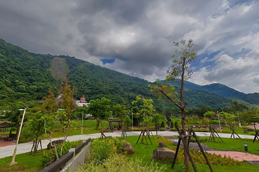 新開紀念公園