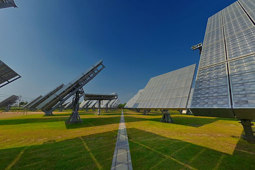 高聚光太陽能發電示範場