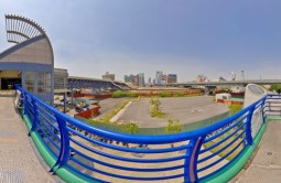 高雄火車站人行天橋(鐵路地下化)