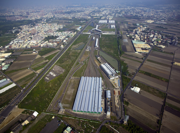 捷運大寮站
